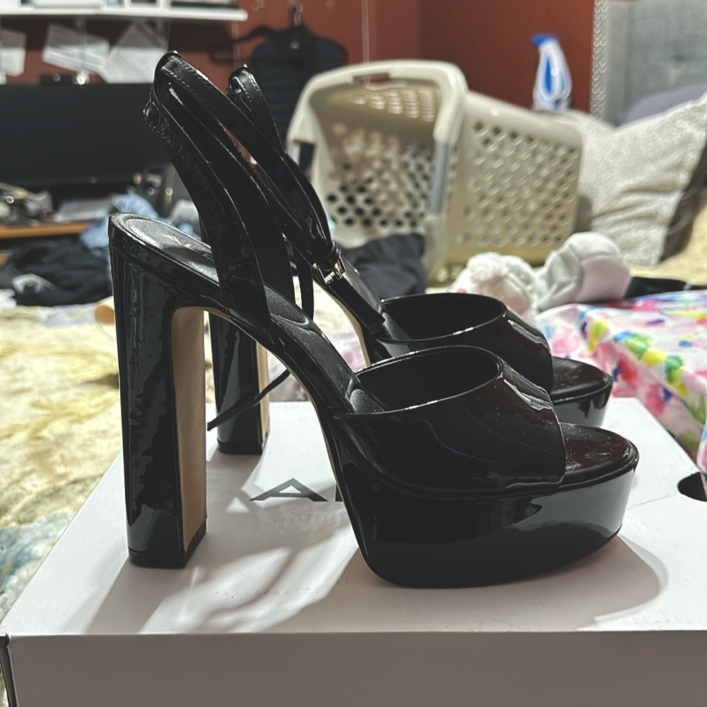 Aldo Aneissa size 8, black